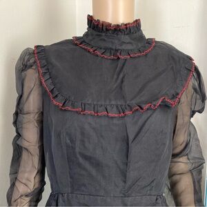 Vintage Black and Red Victorian Gothic Dress Halloween Costume Size XS